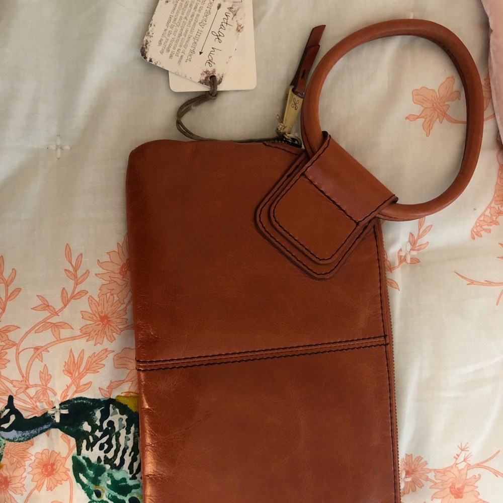Hobo wristlet